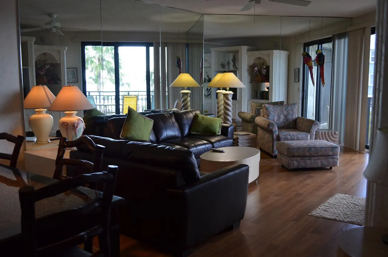 Aparthotel 1800 Atlantic Suites Key West